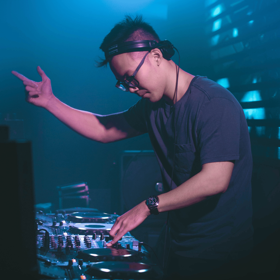 Random DJ at Fuze Club